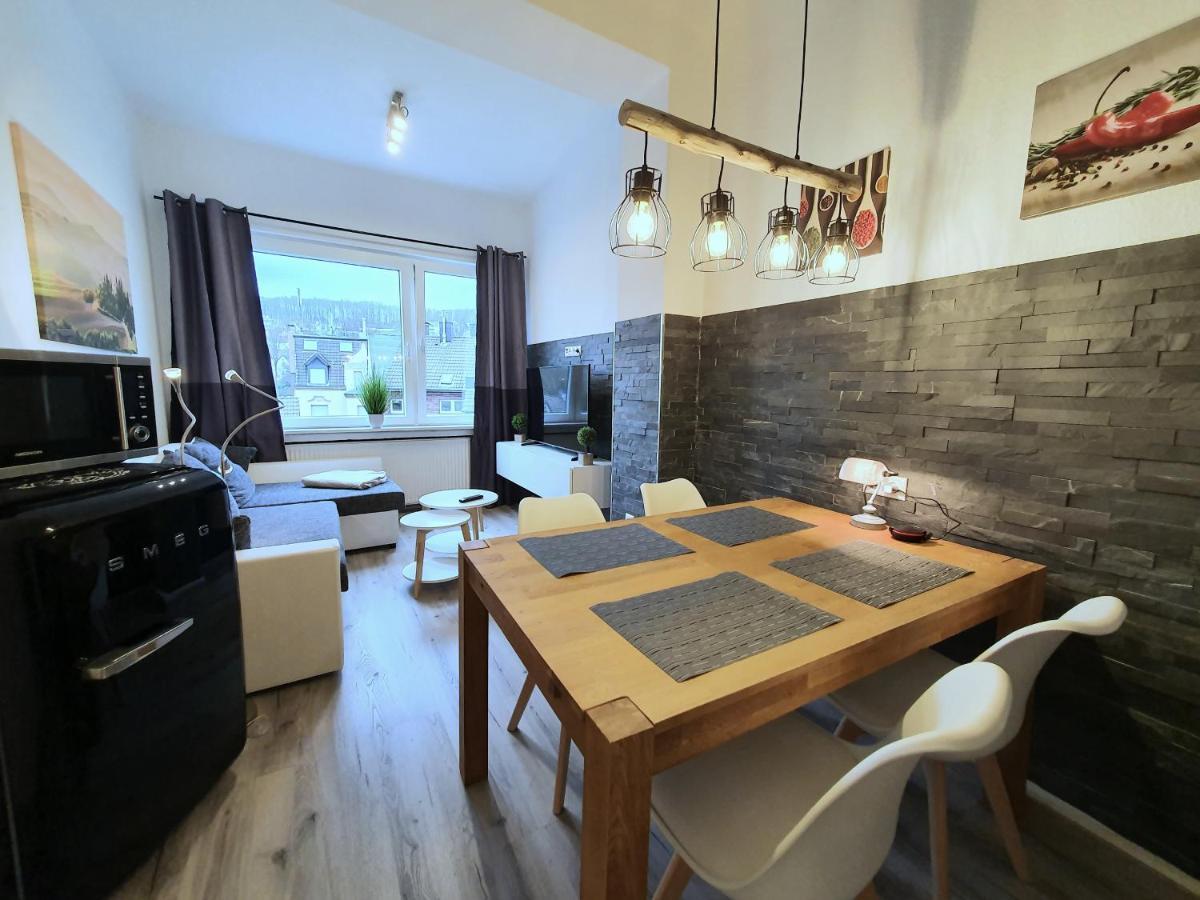 Moderne Wohlfuehloase Zentral In Seenaehe - Pillow Menu, 2 Stk 55" Smart Tvs, Netflix, Disneyplus Uvm 韦特 外观 照片