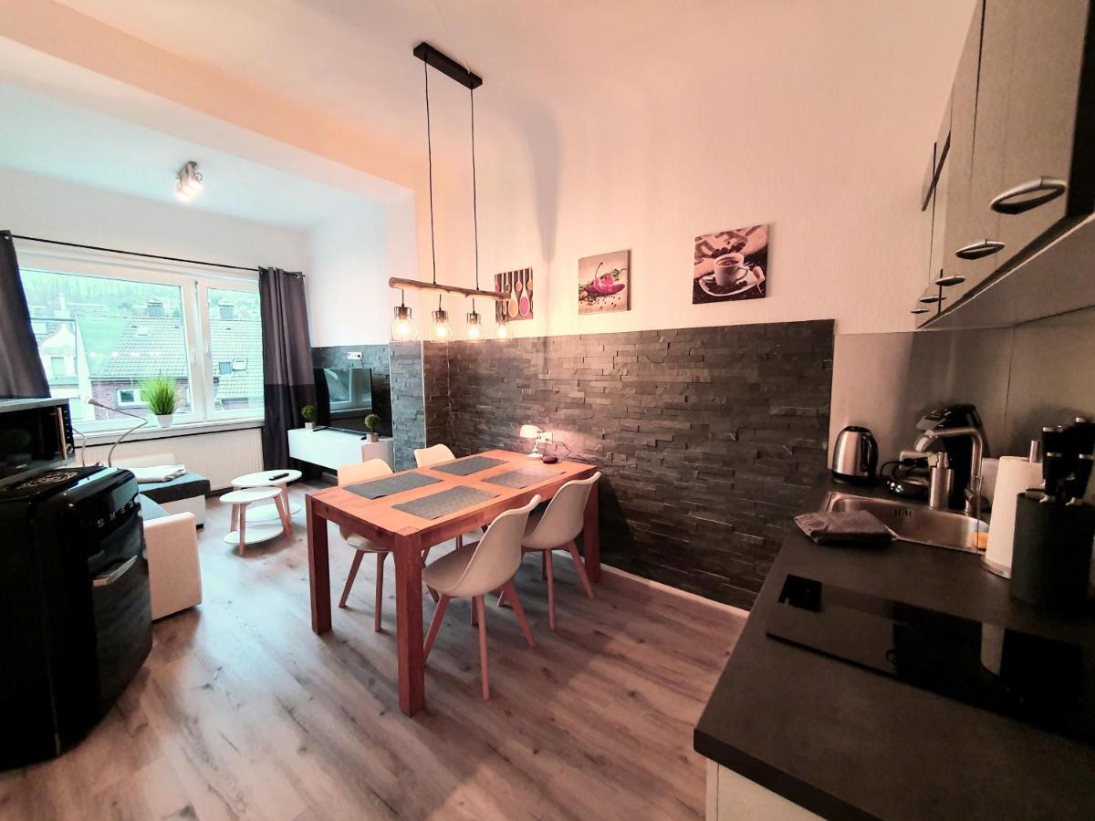 Moderne Wohlfuehloase Zentral In Seenaehe - Pillow Menu, 2 Stk 55" Smart Tvs, Netflix, Disneyplus Uvm 韦特 外观 照片