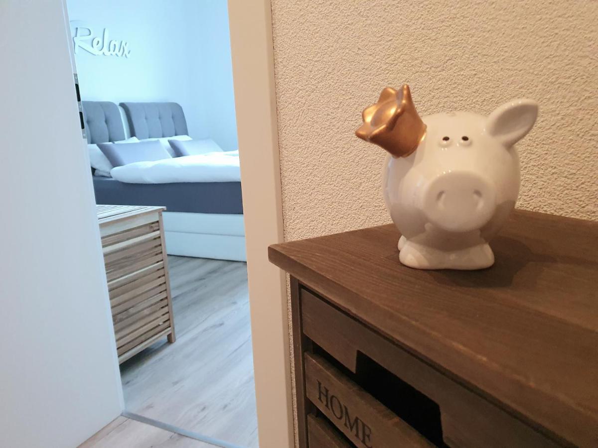 Moderne Wohlfuehloase Zentral In Seenaehe - Pillow Menu, 2 Stk 55" Smart Tvs, Netflix, Disneyplus Uvm 韦特 外观 照片